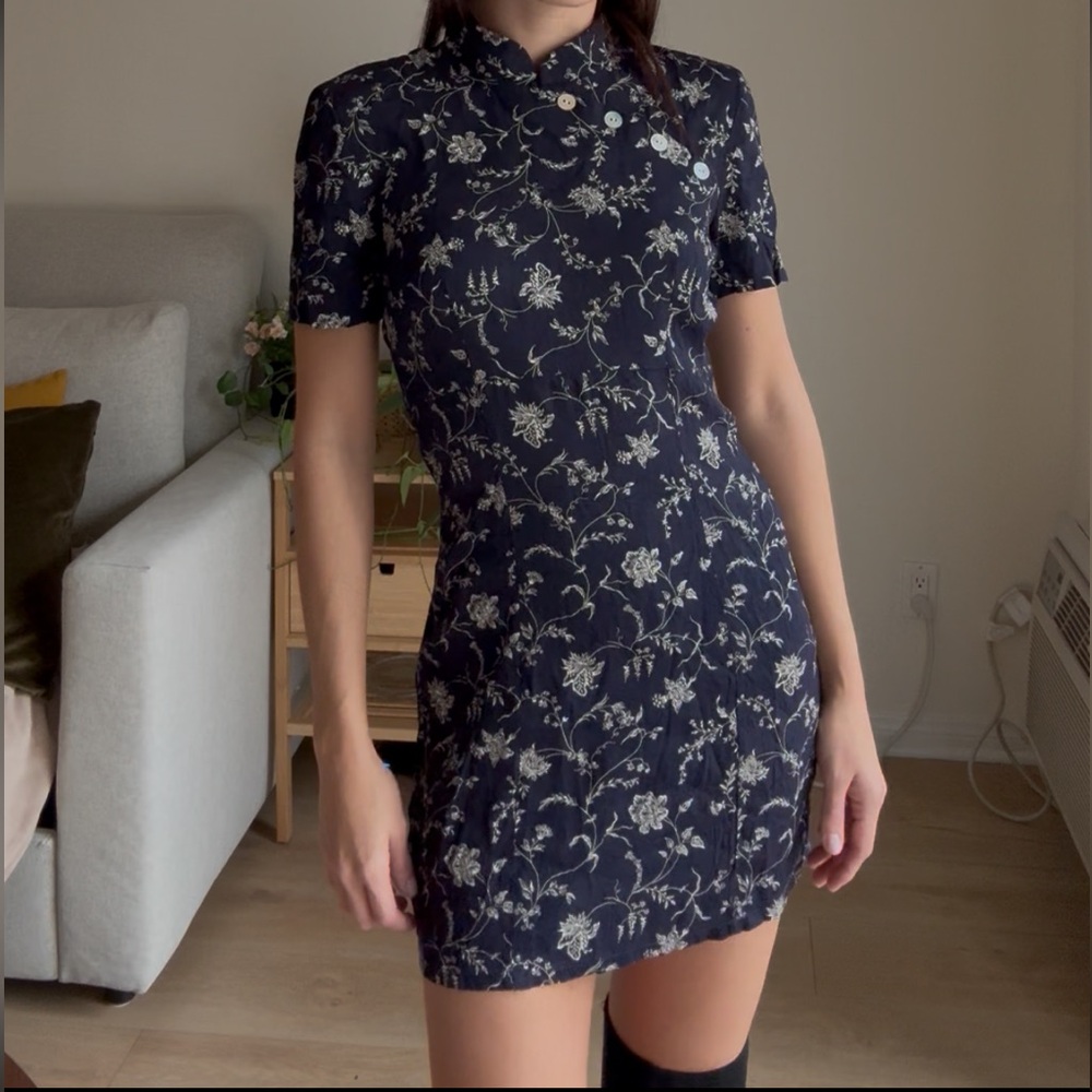 SOLD Vintage Small/ Extra Small Oriental Mini Dress